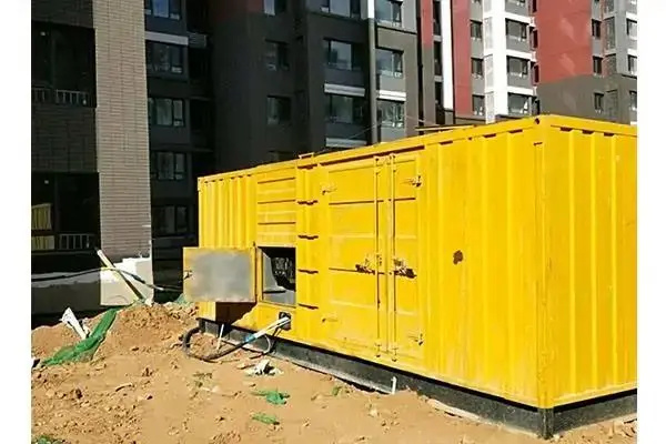 扶余发电机租赁中燃油压力过低会对发动机的哪些部件造成损坏？