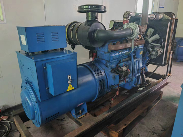 扶余100kW柴油发电机组使用多级机油有哪些优缺点？