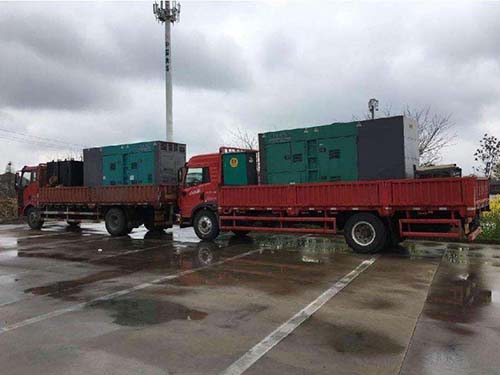 扶余涂抹密封胶后，需要等待多长时间才能安装水冷式机油散热器密封件？